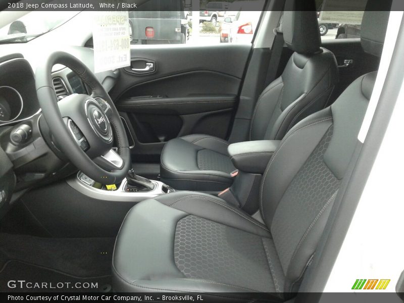 White / Black 2018 Jeep Compass Latitude