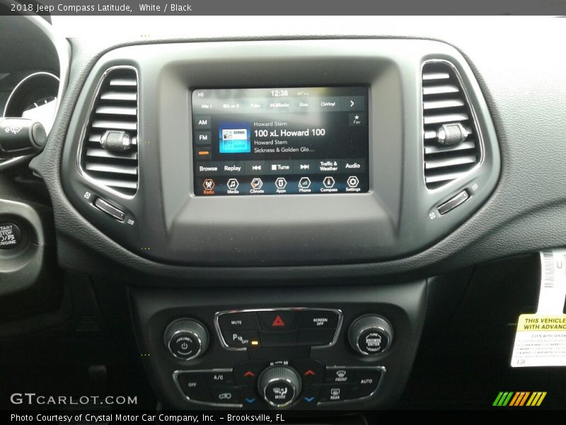White / Black 2018 Jeep Compass Latitude