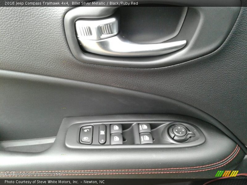 Billet Silver Metallic / Black/Ruby Red 2018 Jeep Compass Trailhawk 4x4