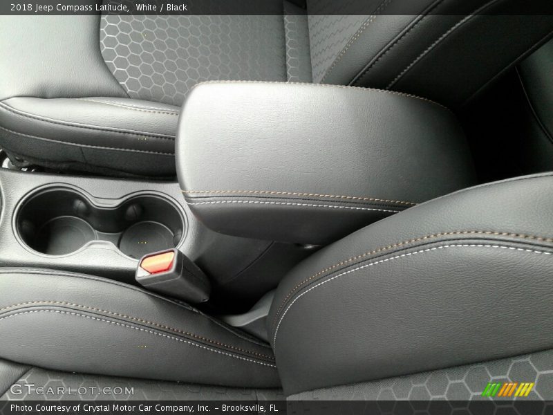 White / Black 2018 Jeep Compass Latitude
