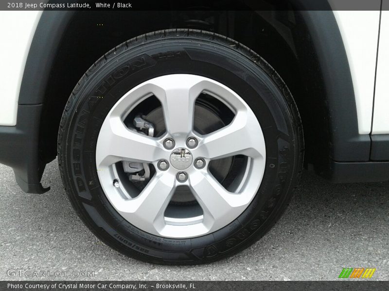White / Black 2018 Jeep Compass Latitude