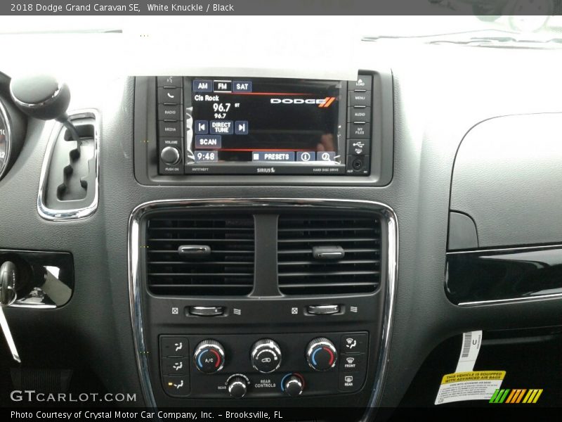 White Knuckle / Black 2018 Dodge Grand Caravan SE