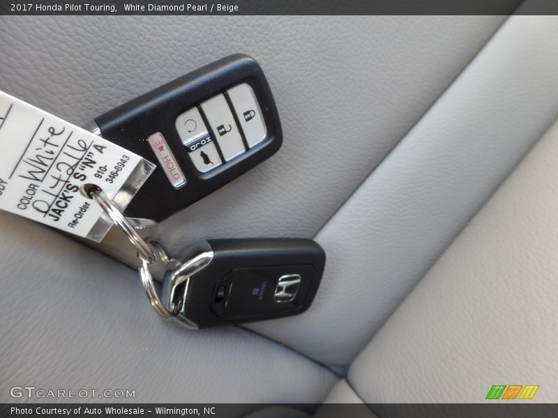 White Diamond Pearl / Beige 2017 Honda Pilot Touring