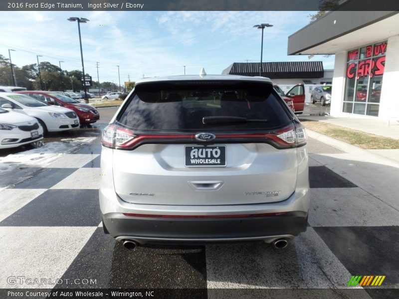 Ingot Silver / Ebony 2016 Ford Edge Titanium
