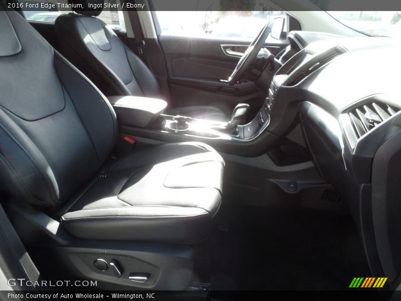 Ingot Silver / Ebony 2016 Ford Edge Titanium