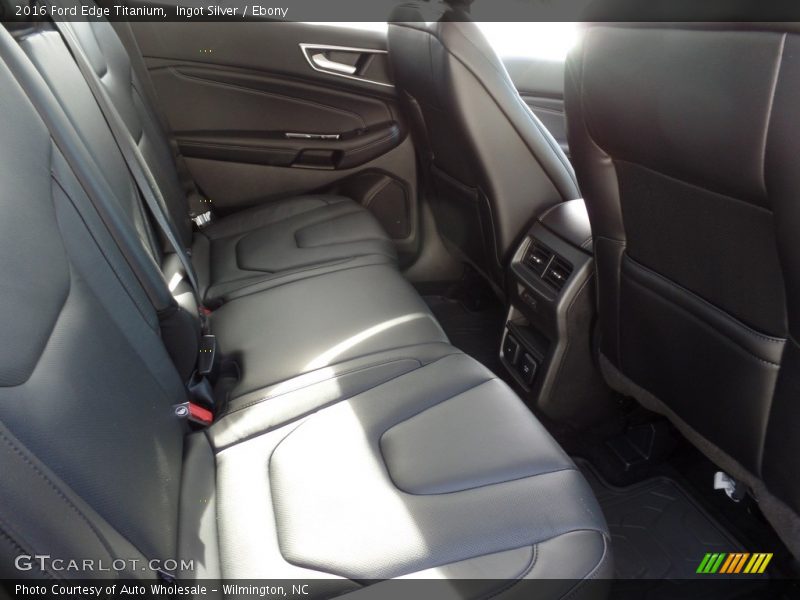 Ingot Silver / Ebony 2016 Ford Edge Titanium
