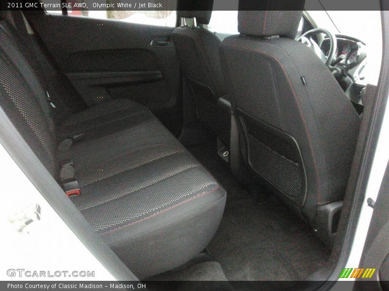 Olympic White / Jet Black 2011 GMC Terrain SLE AWD