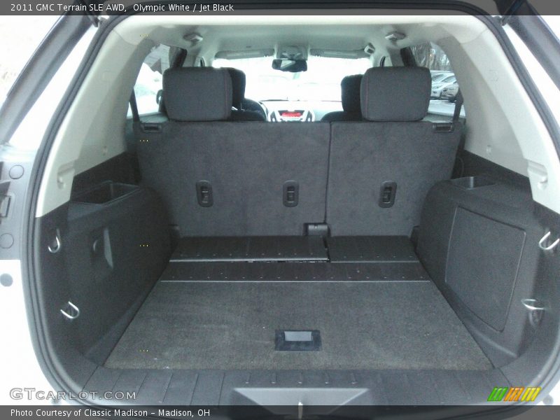 Olympic White / Jet Black 2011 GMC Terrain SLE AWD