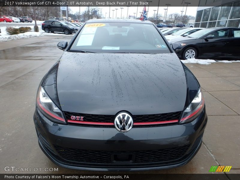 Deep Black Pearl / Titan Black 2017 Volkswagen Golf GTI 4-Door 2.0T Autobahn