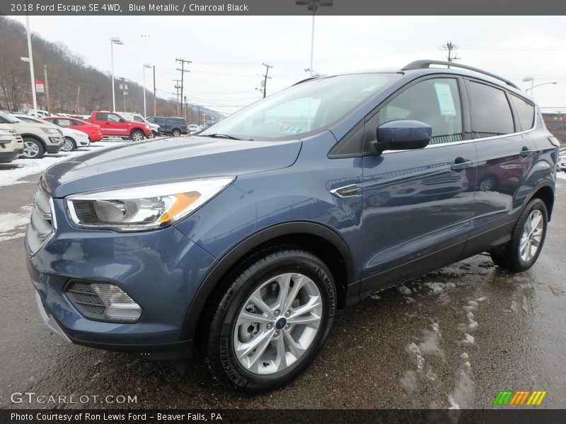 Blue Metallic / Charcoal Black 2018 Ford Escape SE 4WD