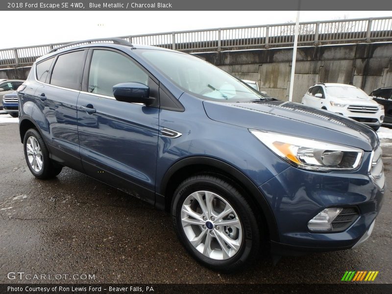 Blue Metallic / Charcoal Black 2018 Ford Escape SE 4WD