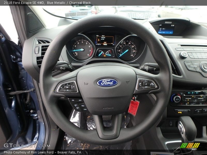 Blue Metallic / Charcoal Black 2018 Ford Escape SE 4WD