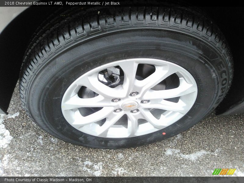 Pepperdust Metallic / Jet Black 2018 Chevrolet Equinox LT AWD