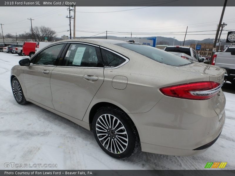 White Gold / Ebony 2018 Ford Fusion SE