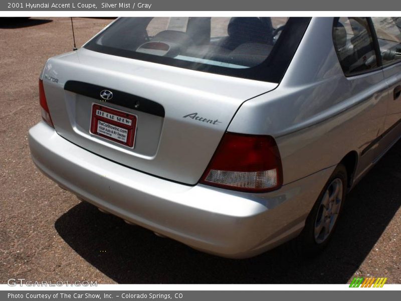 Silver Mist / Gray 2001 Hyundai Accent L Coupe