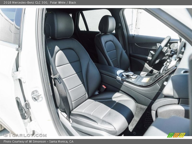 Polar White / Black 2018 Mercedes-Benz GLC 300