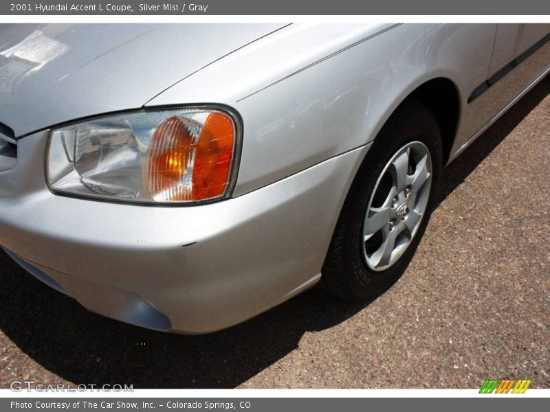 Silver Mist / Gray 2001 Hyundai Accent L Coupe