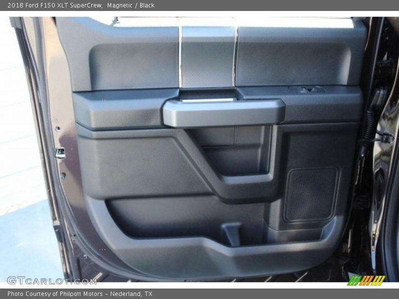 Magnetic / Black 2018 Ford F150 XLT SuperCrew