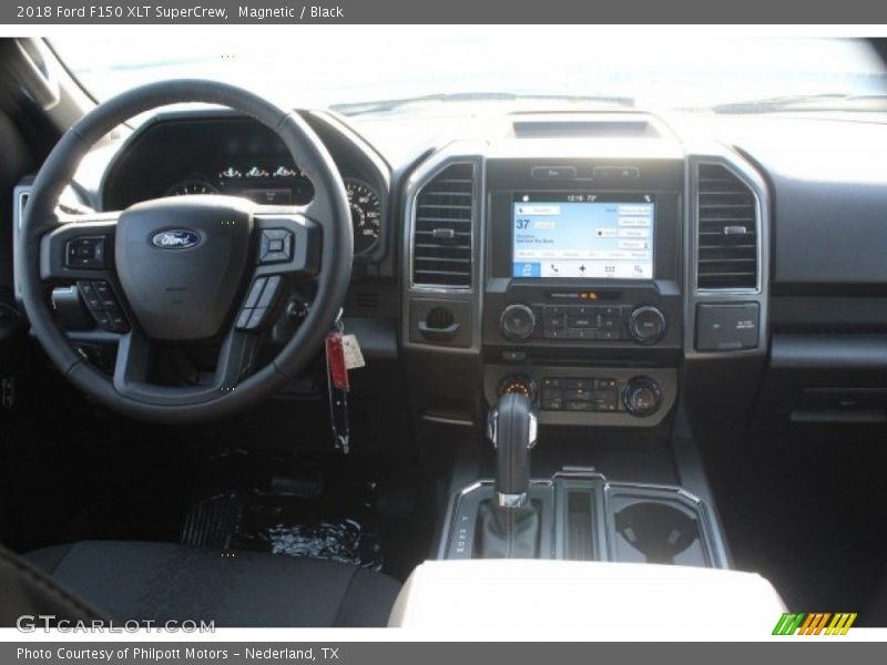 Magnetic / Black 2018 Ford F150 XLT SuperCrew
