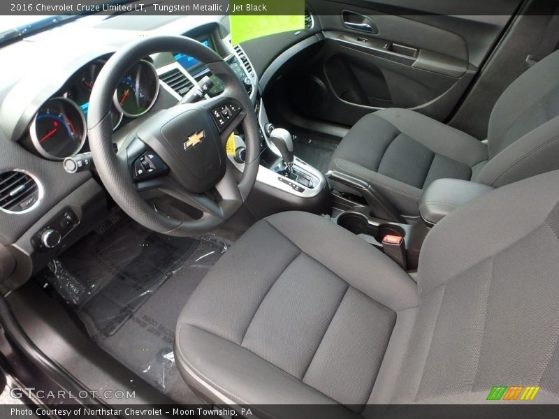 Tungsten Metallic / Jet Black 2016 Chevrolet Cruze Limited LT