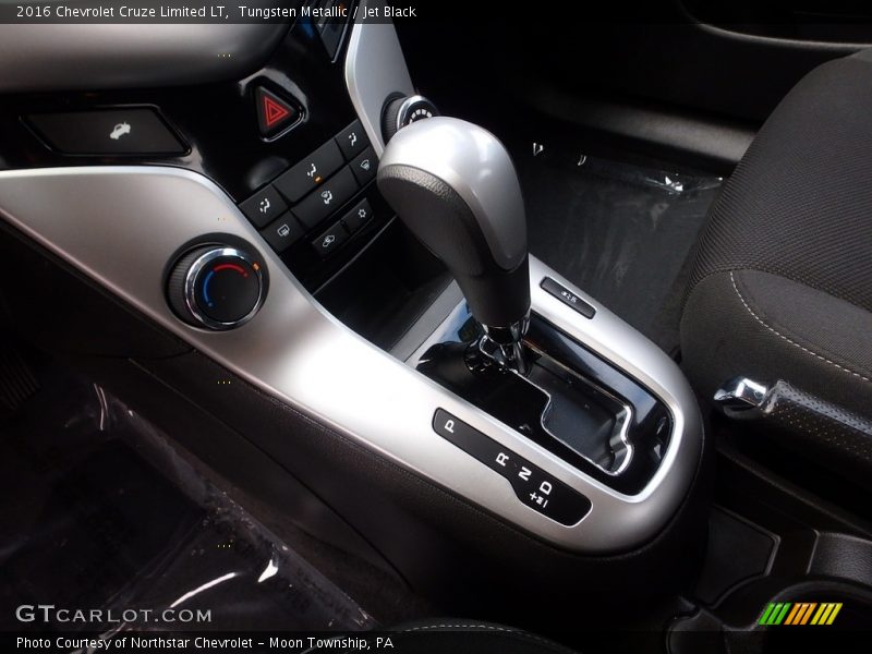 Tungsten Metallic / Jet Black 2016 Chevrolet Cruze Limited LT