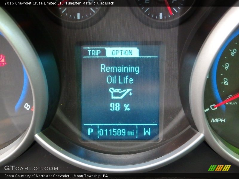 Tungsten Metallic / Jet Black 2016 Chevrolet Cruze Limited LT