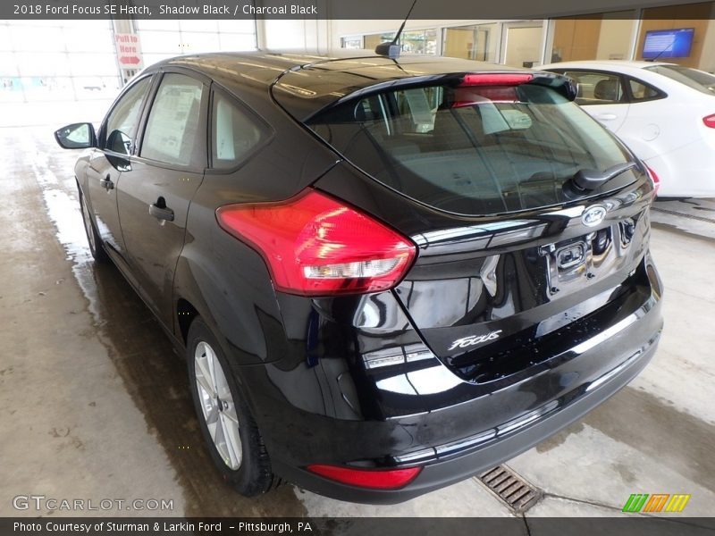 Shadow Black / Charcoal Black 2018 Ford Focus SE Hatch