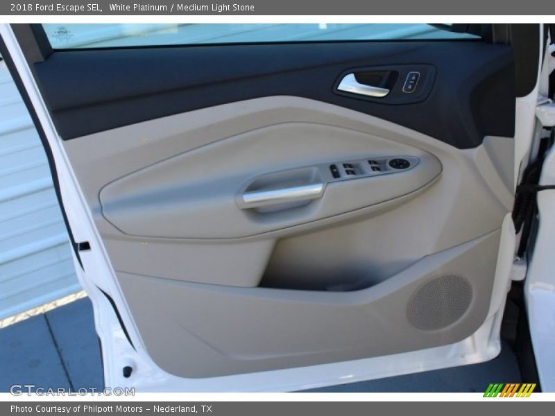 White Platinum / Medium Light Stone 2018 Ford Escape SEL