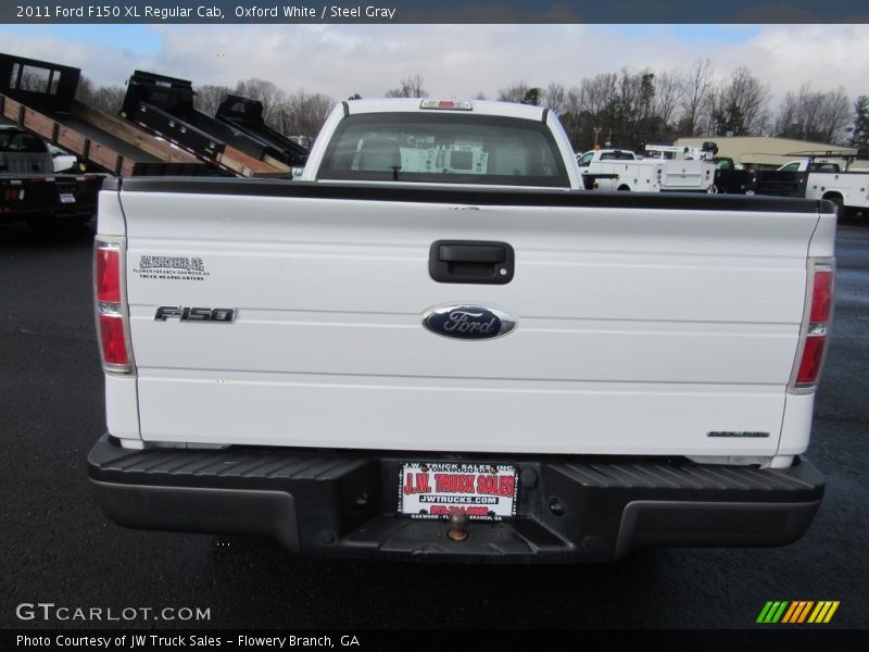 Oxford White / Steel Gray 2011 Ford F150 XL Regular Cab