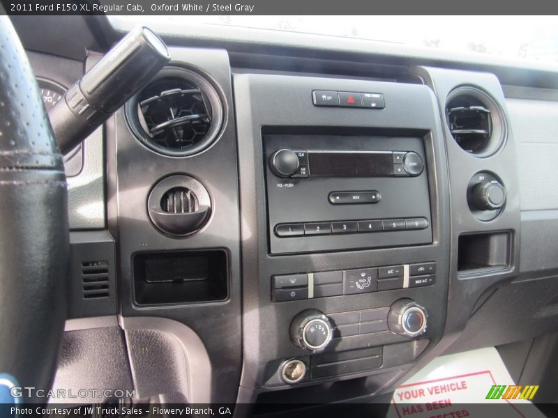 Oxford White / Steel Gray 2011 Ford F150 XL Regular Cab