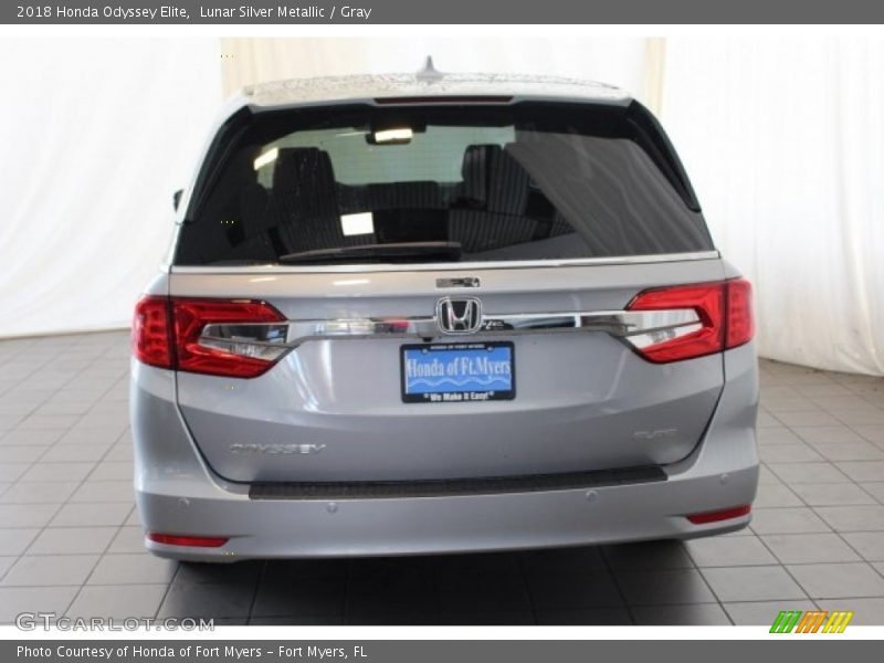 Lunar Silver Metallic / Gray 2018 Honda Odyssey Elite