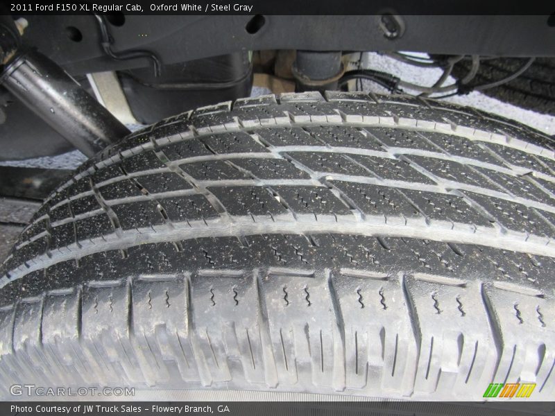 Oxford White / Steel Gray 2011 Ford F150 XL Regular Cab