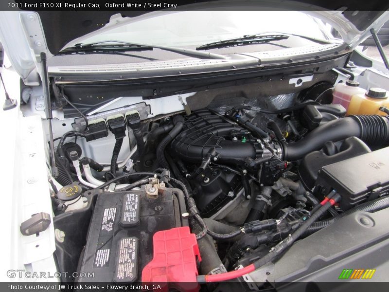 Oxford White / Steel Gray 2011 Ford F150 XL Regular Cab