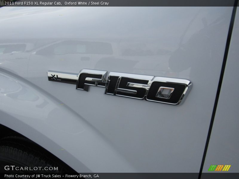Oxford White / Steel Gray 2011 Ford F150 XL Regular Cab