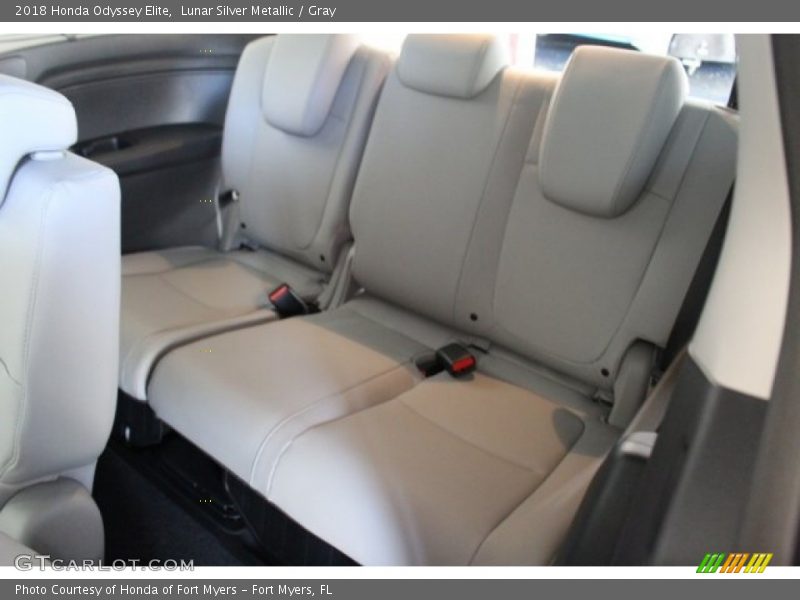 Lunar Silver Metallic / Gray 2018 Honda Odyssey Elite