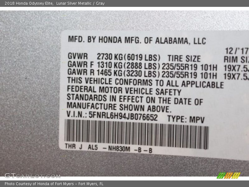 Lunar Silver Metallic / Gray 2018 Honda Odyssey Elite