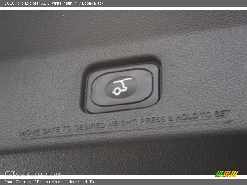 White Platinum / Ebony Black 2018 Ford Explorer XLT
