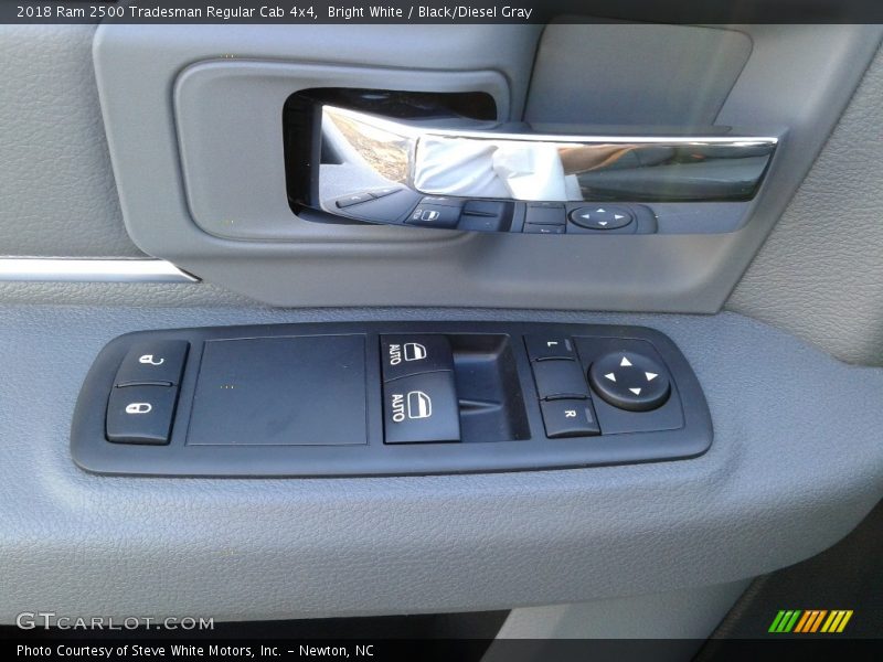 Bright White / Black/Diesel Gray 2018 Ram 2500 Tradesman Regular Cab 4x4