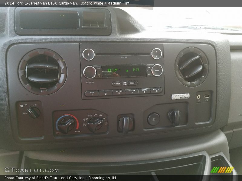 Oxford White / Medium Flint 2014 Ford E-Series Van E150 Cargo Van