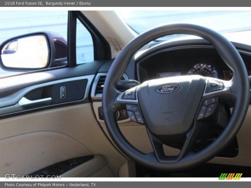 Burgundy Velvet / Ebony 2018 Ford Fusion SE