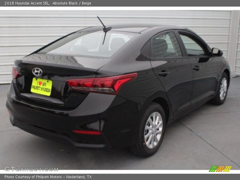 Absolute Black / Beige 2018 Hyundai Accent SEL