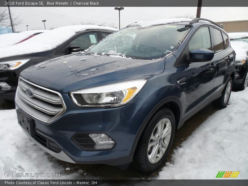 Blue Metallic / Charcoal Black 2018 Ford Escape SE
