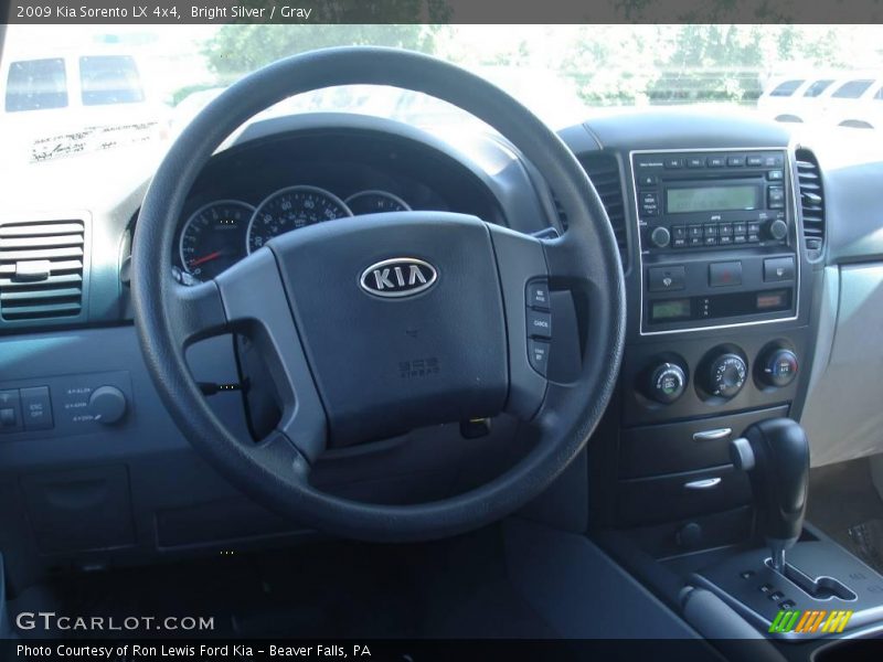 Bright Silver / Gray 2009 Kia Sorento LX 4x4