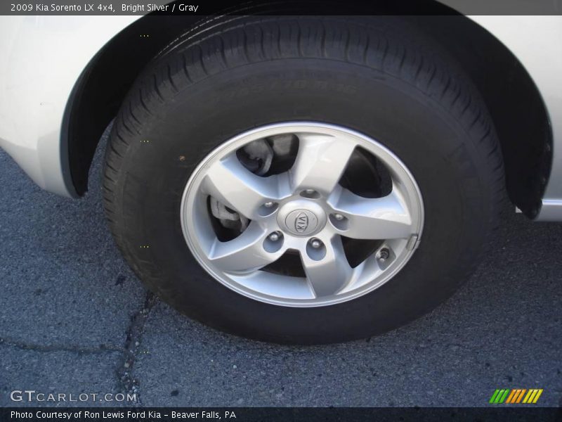 Bright Silver / Gray 2009 Kia Sorento LX 4x4