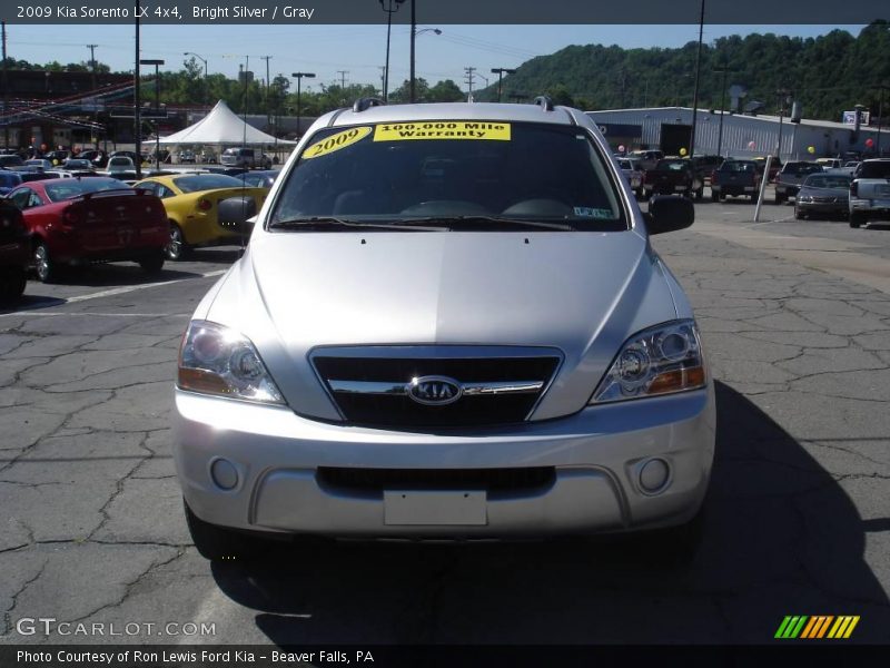 Bright Silver / Gray 2009 Kia Sorento LX 4x4