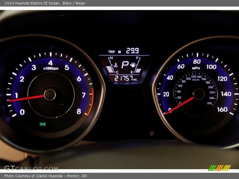 Black / Beige 2014 Hyundai Elantra SE Sedan