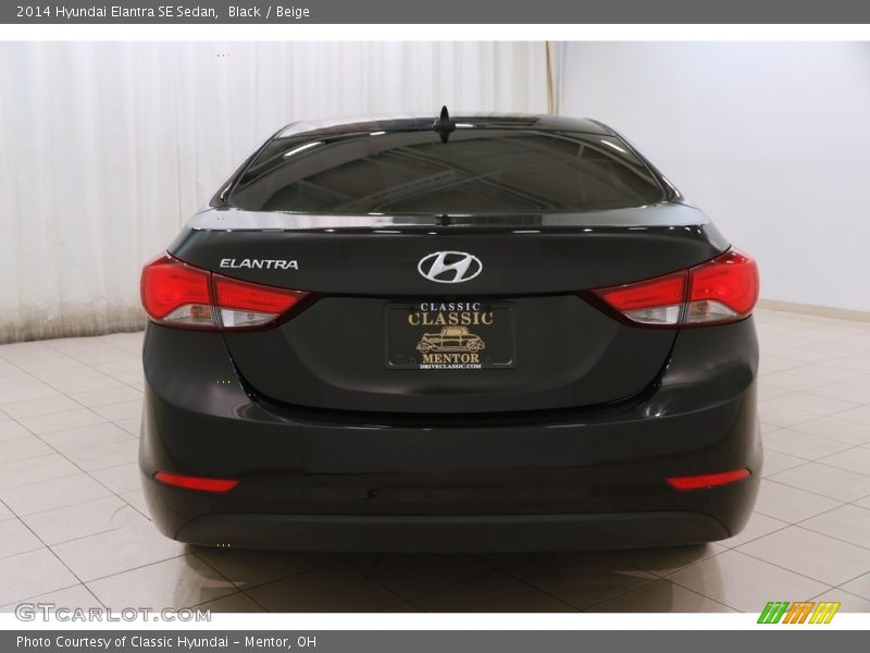 Black / Beige 2014 Hyundai Elantra SE Sedan