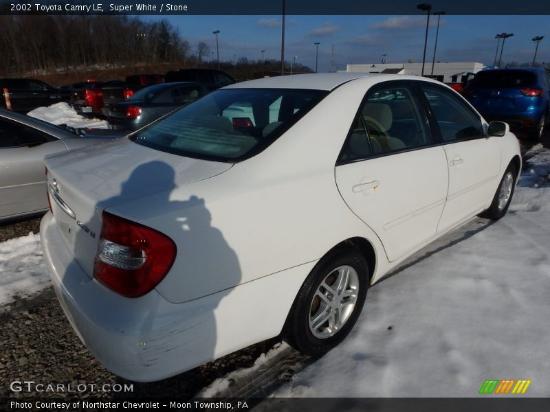 Super White / Stone 2002 Toyota Camry LE