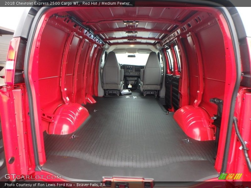  2018 Express 2500 Cargo WT Trunk