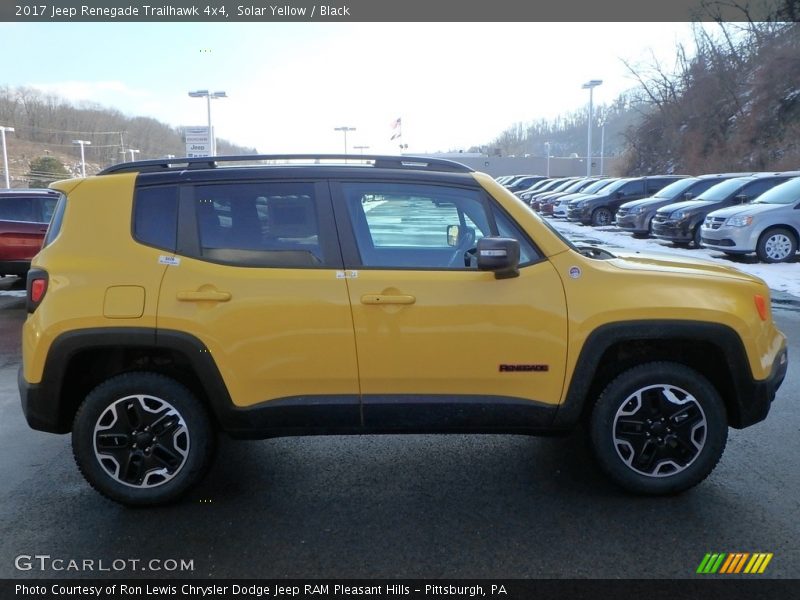 Solar Yellow / Black 2017 Jeep Renegade Trailhawk 4x4
